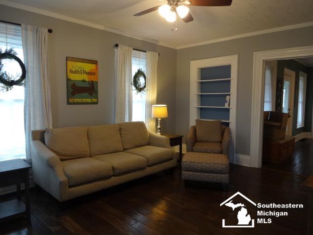 2241 West Liberty Road Clarklake, MI 49234 - Photo 11 of 21 Living Room
