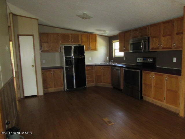 761 Davis Valley Road Rural Retreat, VA 24368 - Photo 24 of 27 Gallery Image 24