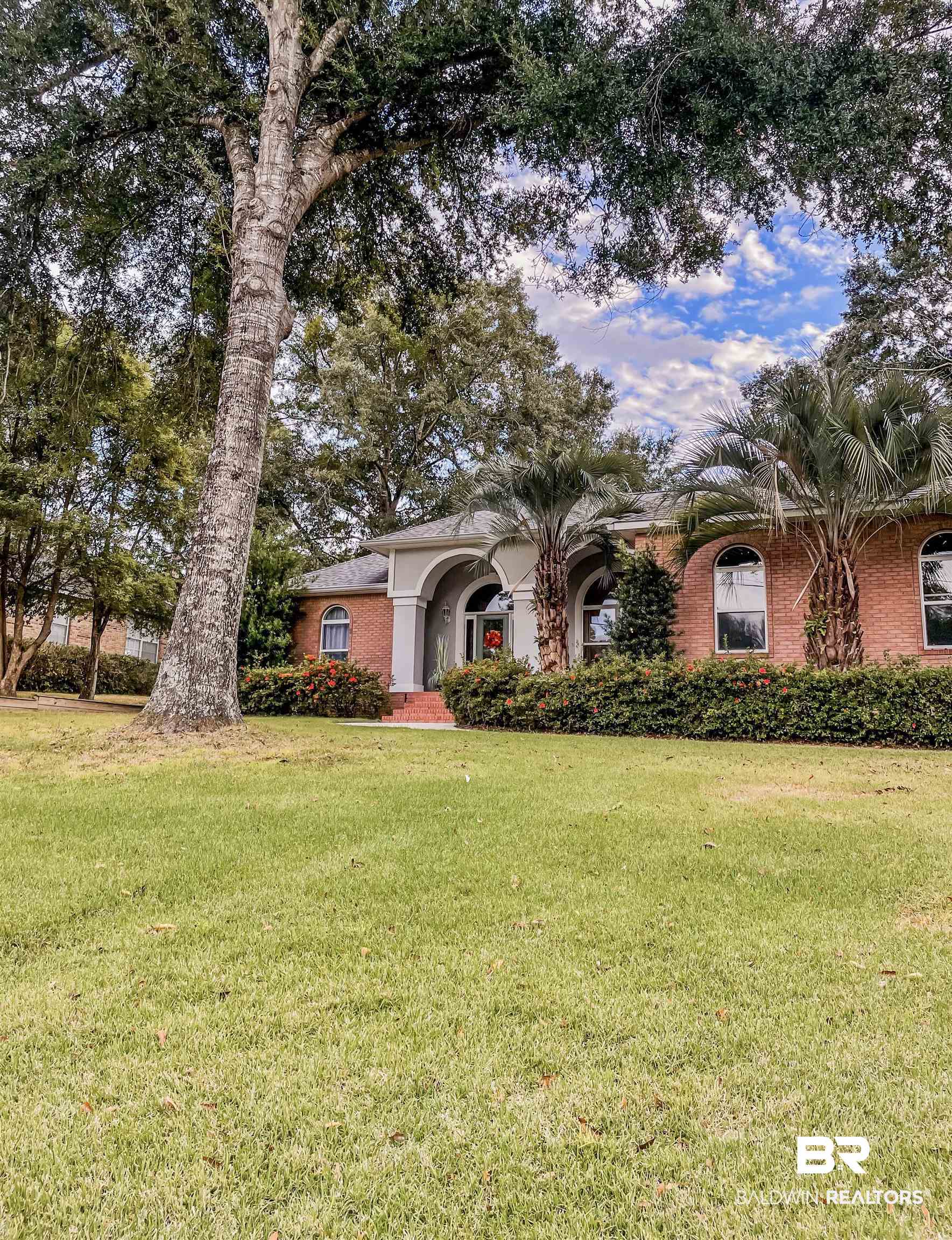 108 Boosketuh Circle Daphne, AL 36526 - Photo 2 of 40