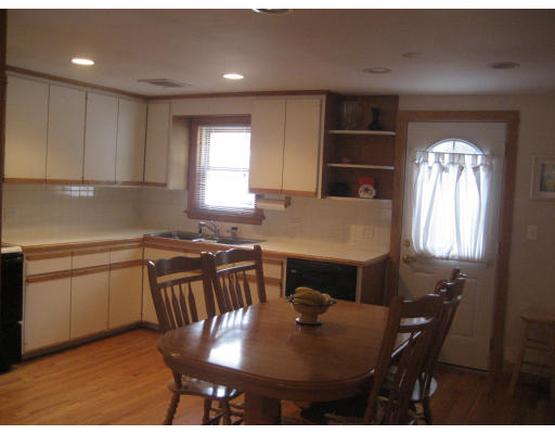 310 Potter Road Framingham, MA 01701 - Photo 4 of 8