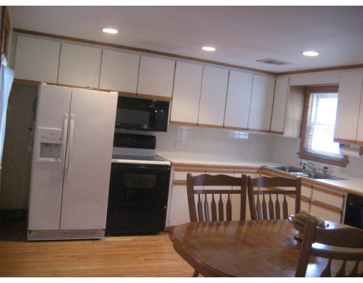 310 Potter Road Framingham, MA 01701 - Photo 5 of 8