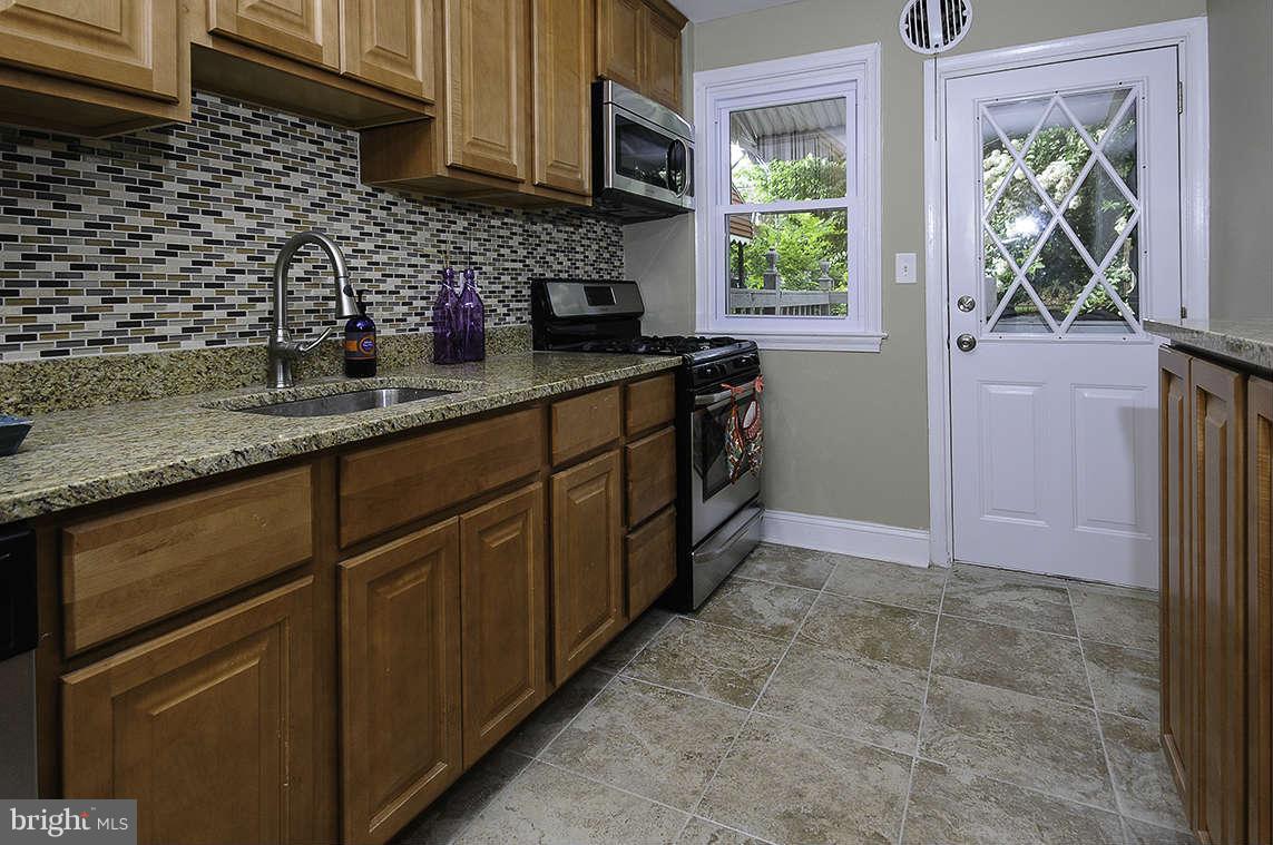 2017 Ramblewood Road Baltimore, MD 21239 - Photo 3 of 23 Kitchen