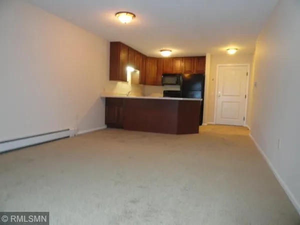 $1,350 | 17092 Adelmann Street Southeast, Prior Lake, MN 55372