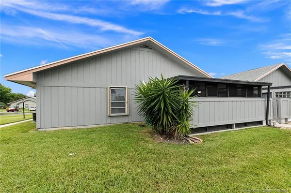 $210,000 | 4047 Northwest Cinnamon Tree Circle, Jensen Beach, FL 34957