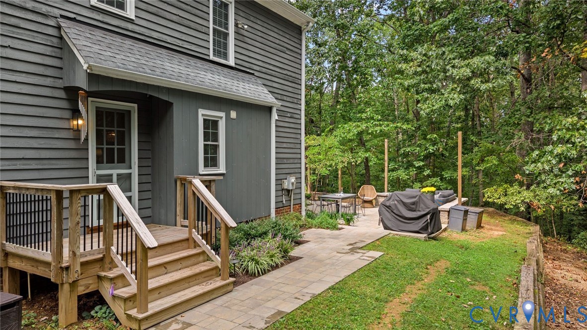 2831 Earlswood Road Midlothian, VA 23113 - Photo 41 of 47 a view of a house with backyard and sitting area