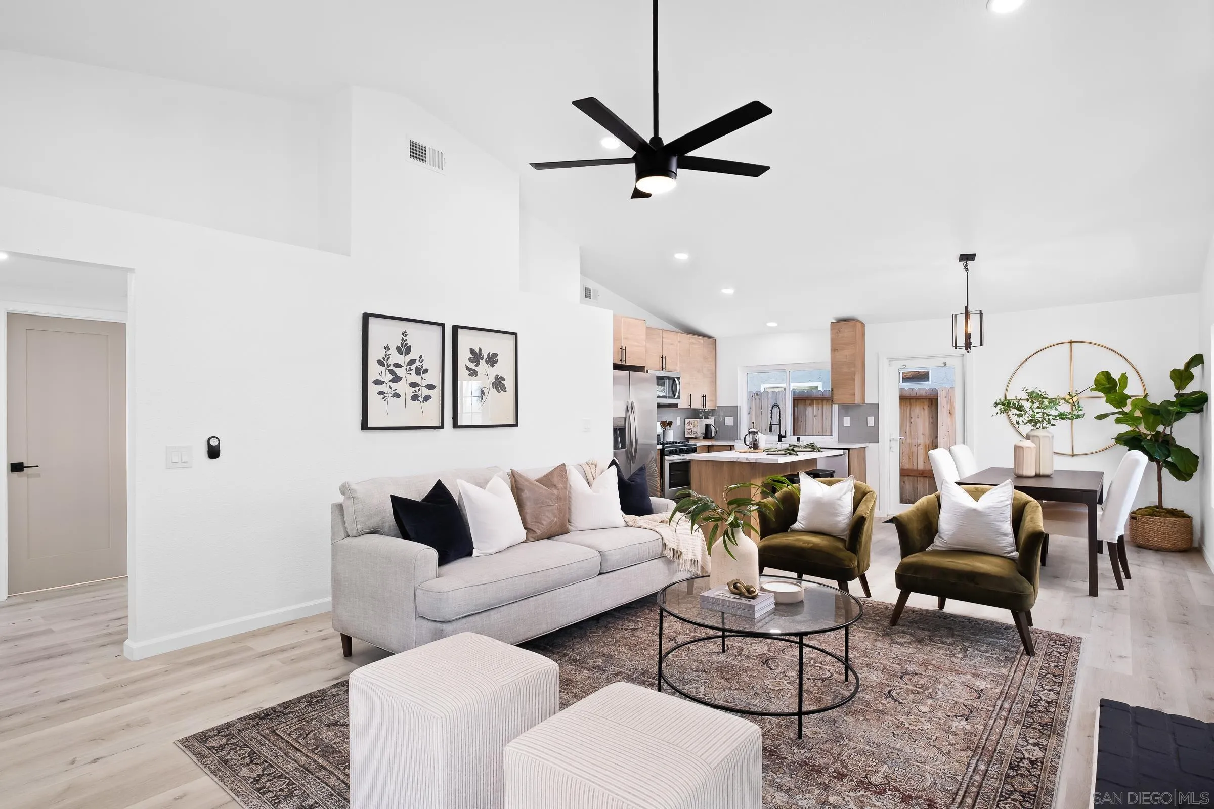 2457 Jasper Glen Escondido, CA 92029 - Photo 5 of 22 a living room with furniture