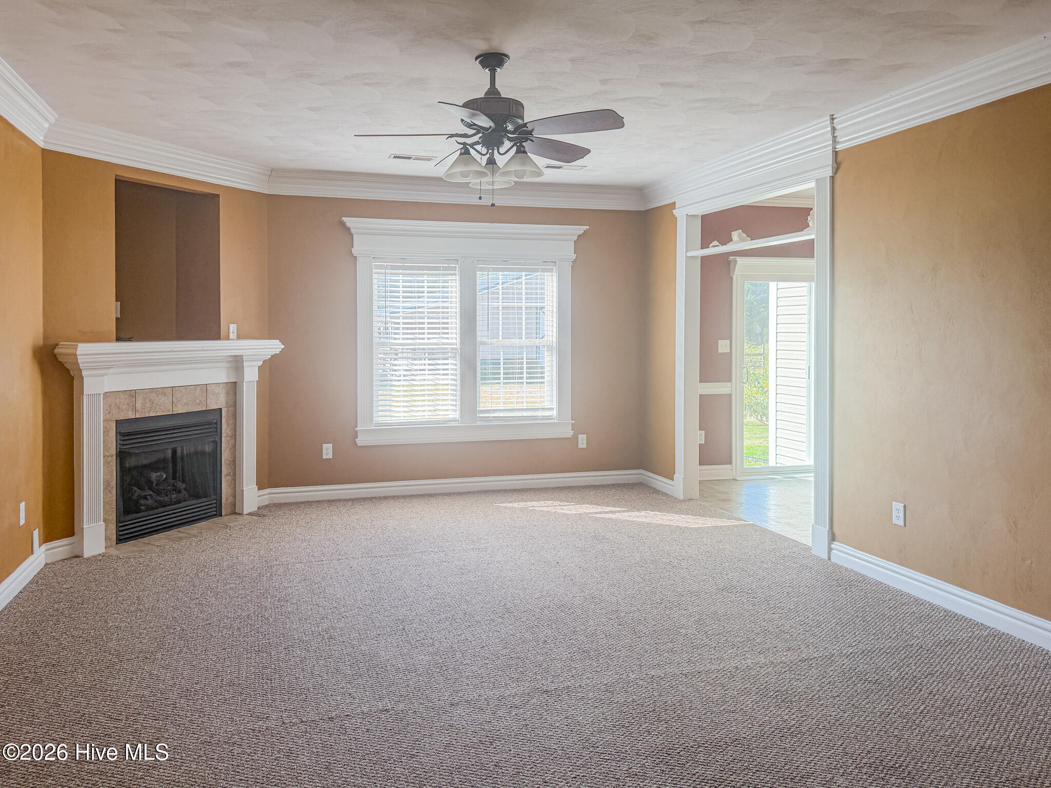 121 Scotland Road Camden, NC 27921 - Photo 9 of 46 Livingroom