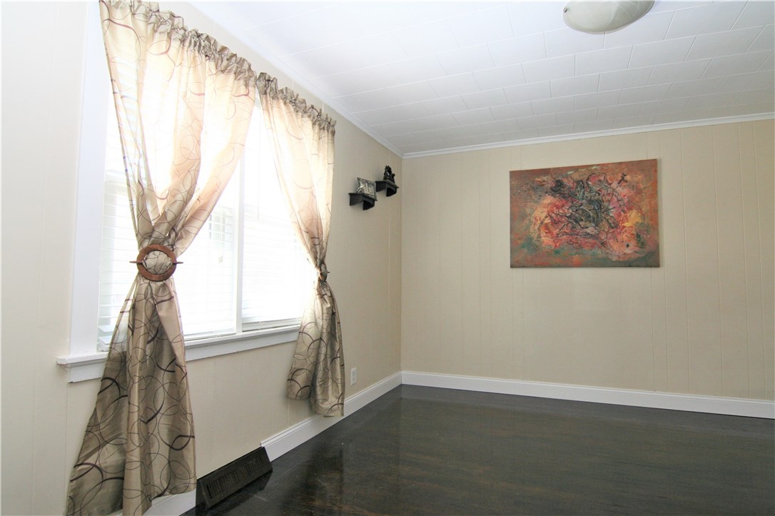 41 Martin Street Coventry, RI 02816 - Photo 9 of 19