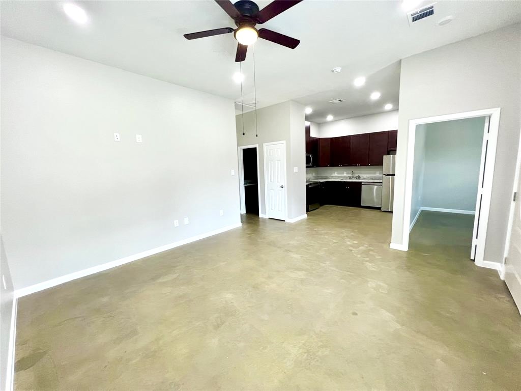 9508 Quaker Court, Unit A Rosharon, TX 77583 - Photo 7 of 16