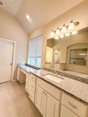 $3,100 | 10810 Kennowy Court, Richmond, TX 77407