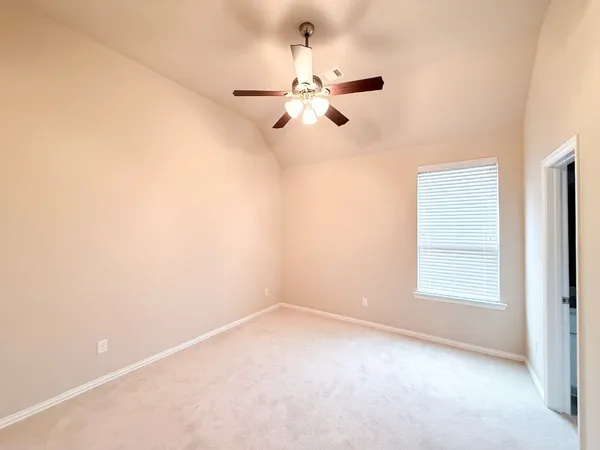 $3,100 | 10810 Kennowy Court, Richmond, TX 77407