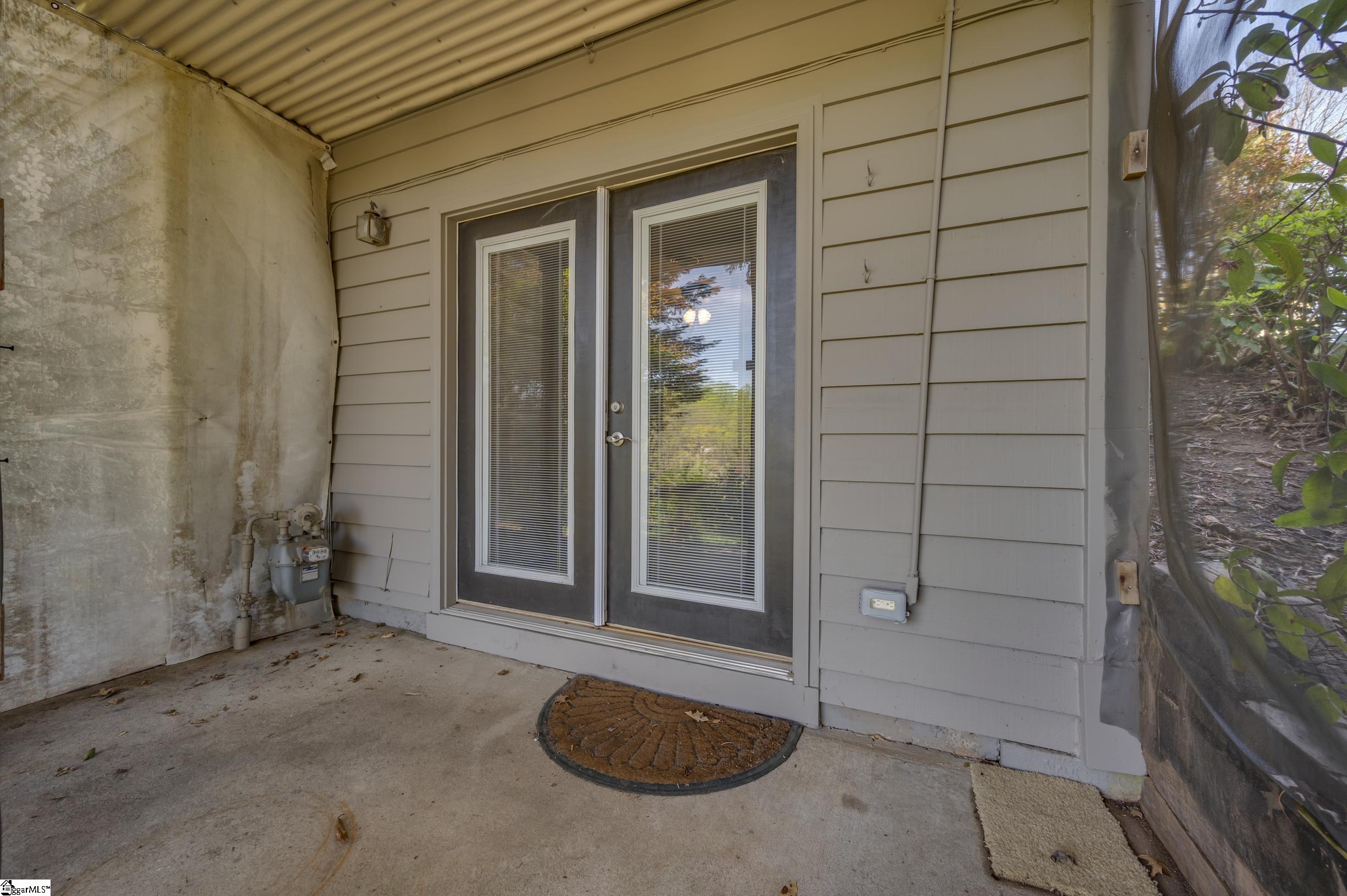 77 Chestnut Street, Unit OAK 301 Tryon, NC 28782 - Photo 27 of 39