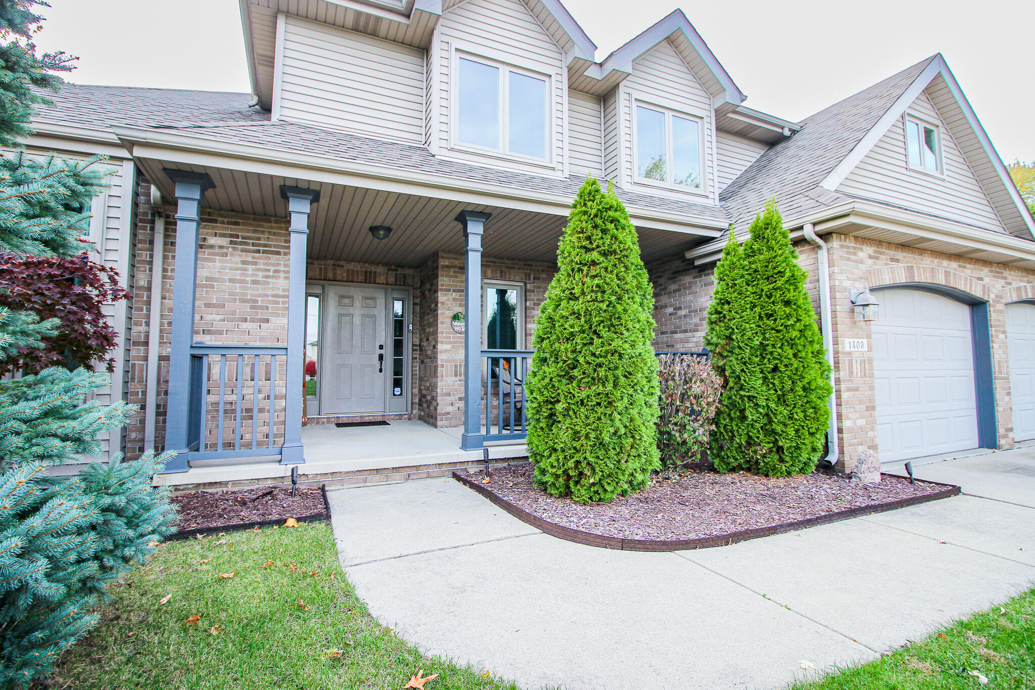 1403 Edgewater Road Crown Point, IN 46307 - Photo 32 of 43 front view of a house