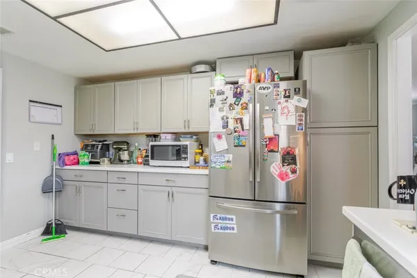 $4,425 | 28942 Rue Daniel, Canyon Country, CA 91387