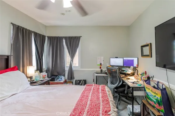 $4,425 | 28942 Rue Daniel, Canyon Country, CA 91387