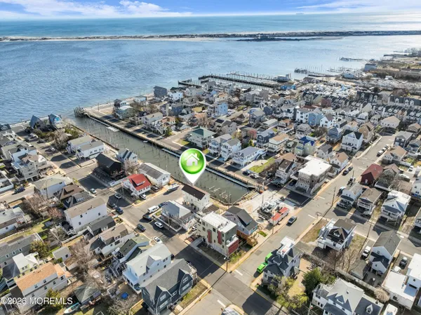 $3,500 | 2 Bedle Place, Highlands, NJ 07732