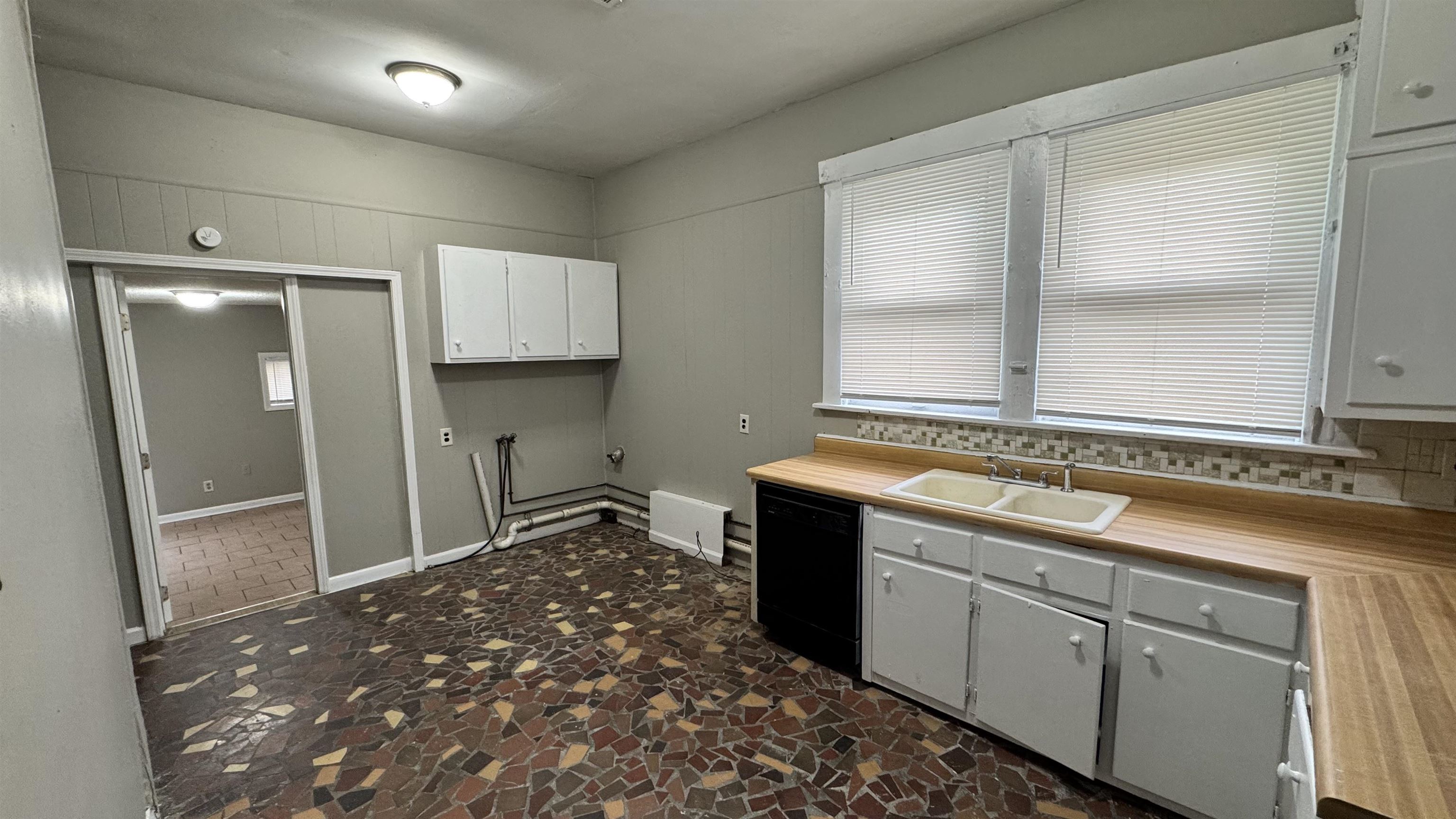 1114 Azalia Street Memphis, TN 38106 - Photo 18 of 26