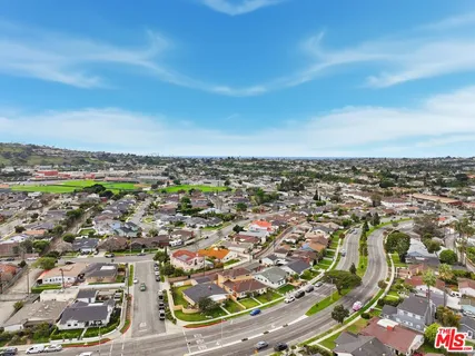 $1,898,000 | 23333 Anza Avenue, Torrance, CA 90505