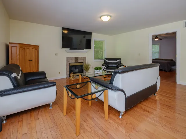 $429,500 | 55622 Red Arrow Highway, Lawrence, MI 49064