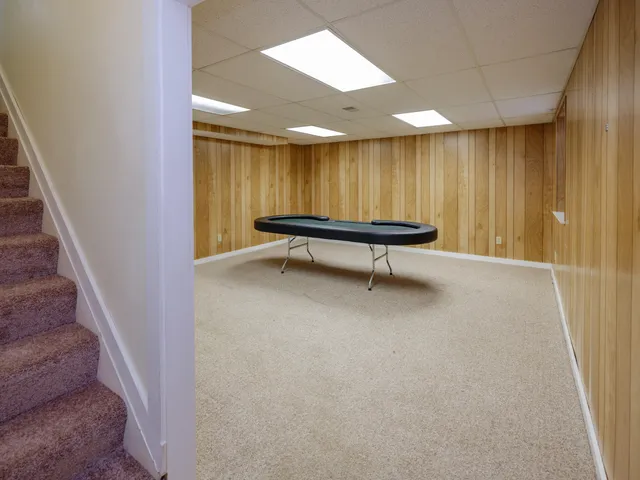 $429,500 | 55622 Red Arrow Highway, Lawrence, MI 49064