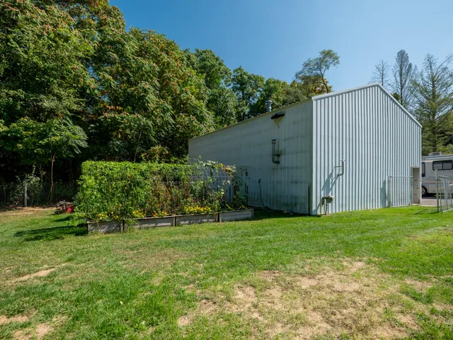 $429,500 | 55622 Red Arrow Highway, Lawrence, MI 49064