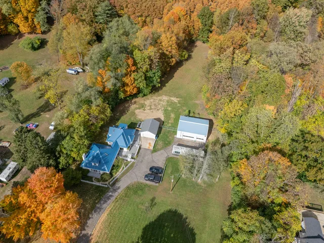 $429,500 | 55622 Red Arrow Highway, Lawrence, MI 49064