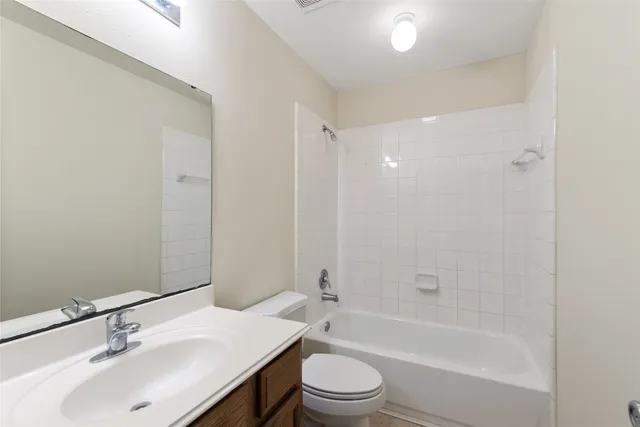 $1,600 | 10241 Azalea Village Drive, Houston, TX 77088