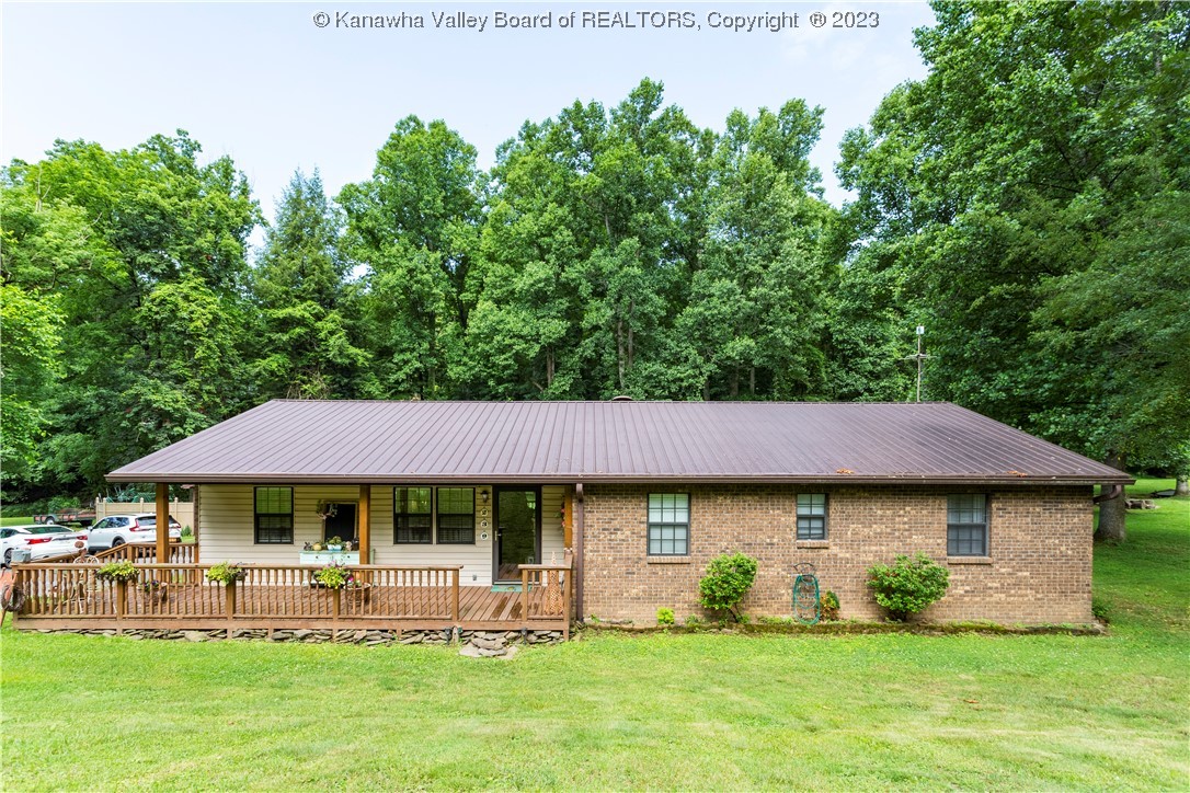 239 Bluelick Road Winfield, WV 25213 - Photo 1 of 36 Gallery Image 1