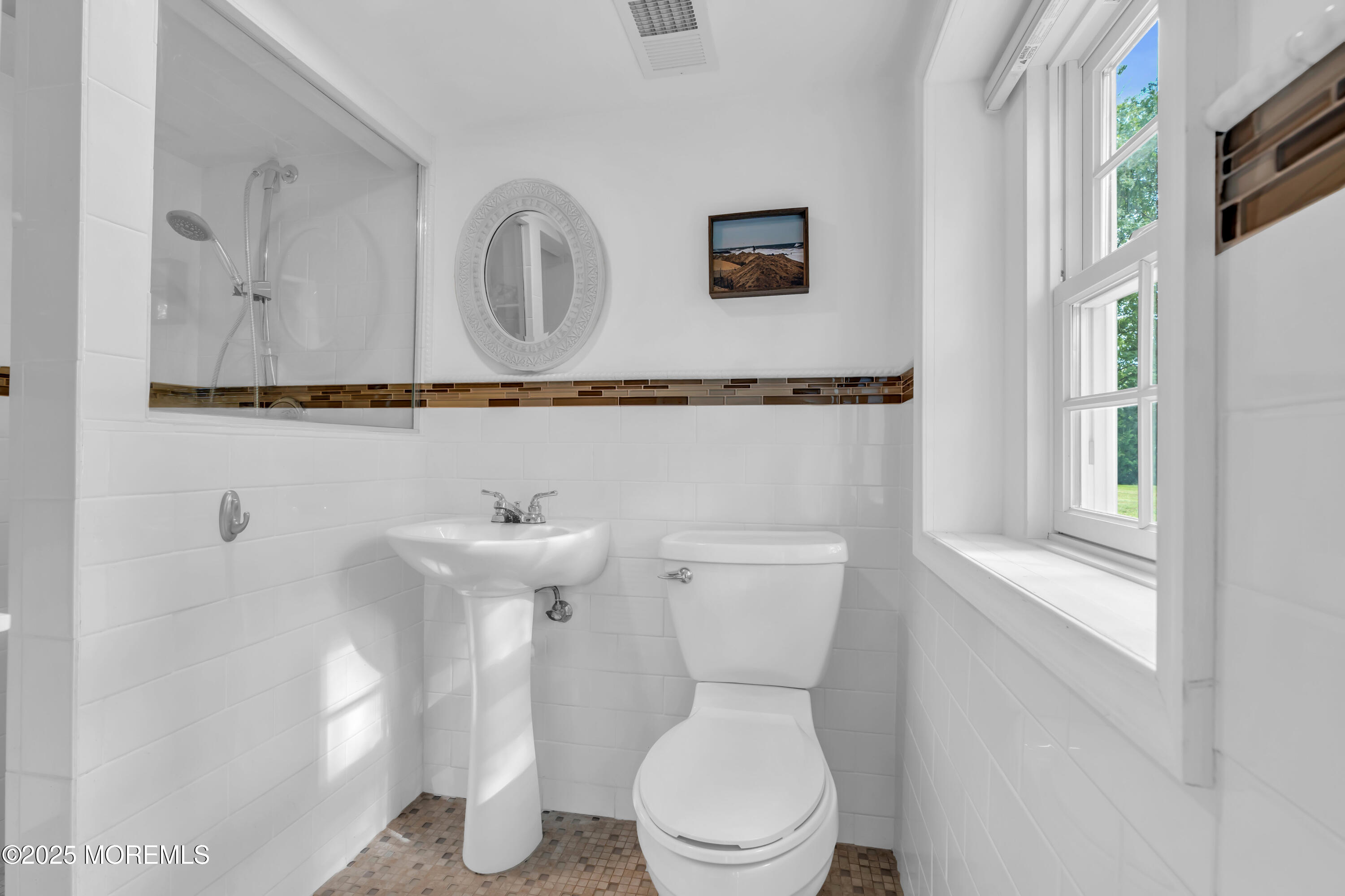 16 Heathcliff Road Rumson, NJ 07760 - Photo 37 of 49 Full Bath