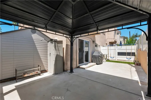 $699,000 | 19017 Gault Street, Unit 103, Reseda, CA 91335