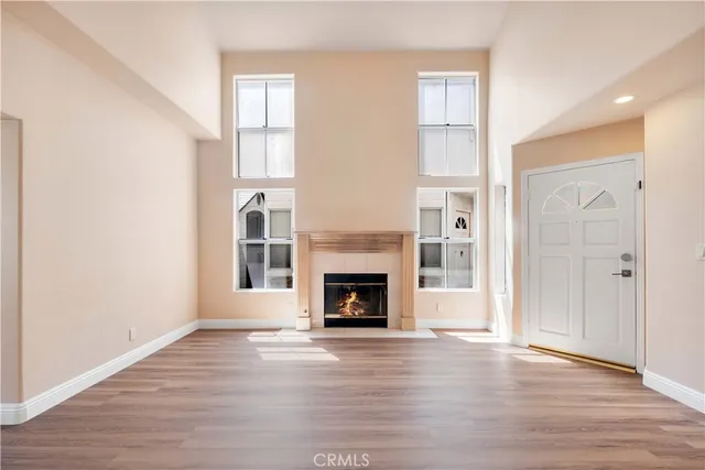 $699,000 | 19017 Gault Street, Unit 103, Reseda, CA 91335