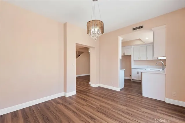 $699,000 | 19017 Gault Street, Unit 103, Reseda, CA 91335