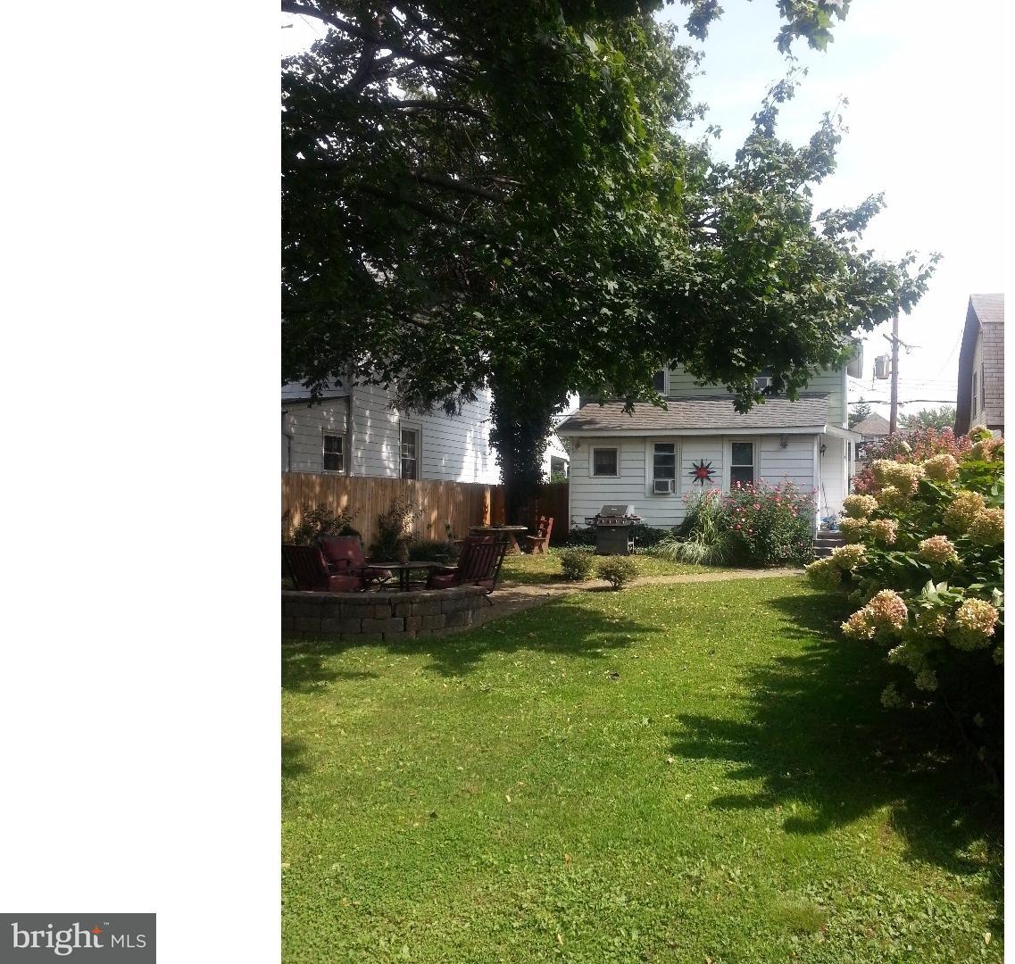 20 Beechwood Road Brookhaven, PA 19015 - Photo 4 of 25 Exterior Back