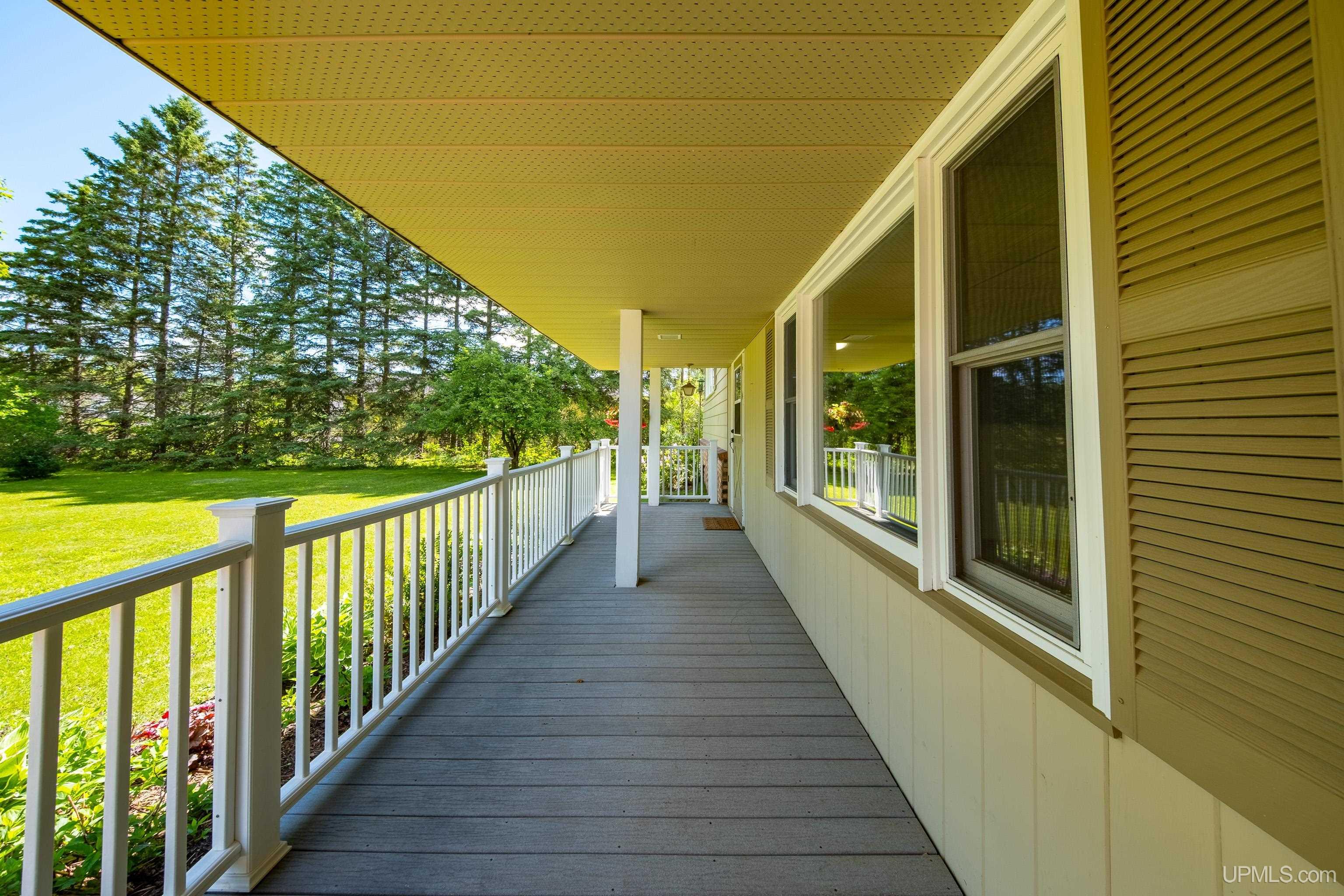2813 Highway 41 Ishpeming, MI 49849 - Photo 5 of 62