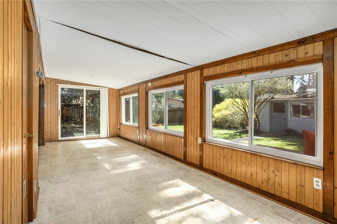 14219 Southeast 141st Street Renton, WA 98059 - Photo 14 of 27 Gallery Image 14