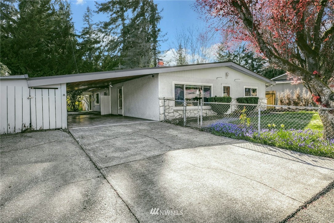 14219 Southeast 141st Street Renton, WA 98059 - Photo 3 of 27 Gallery Image 3