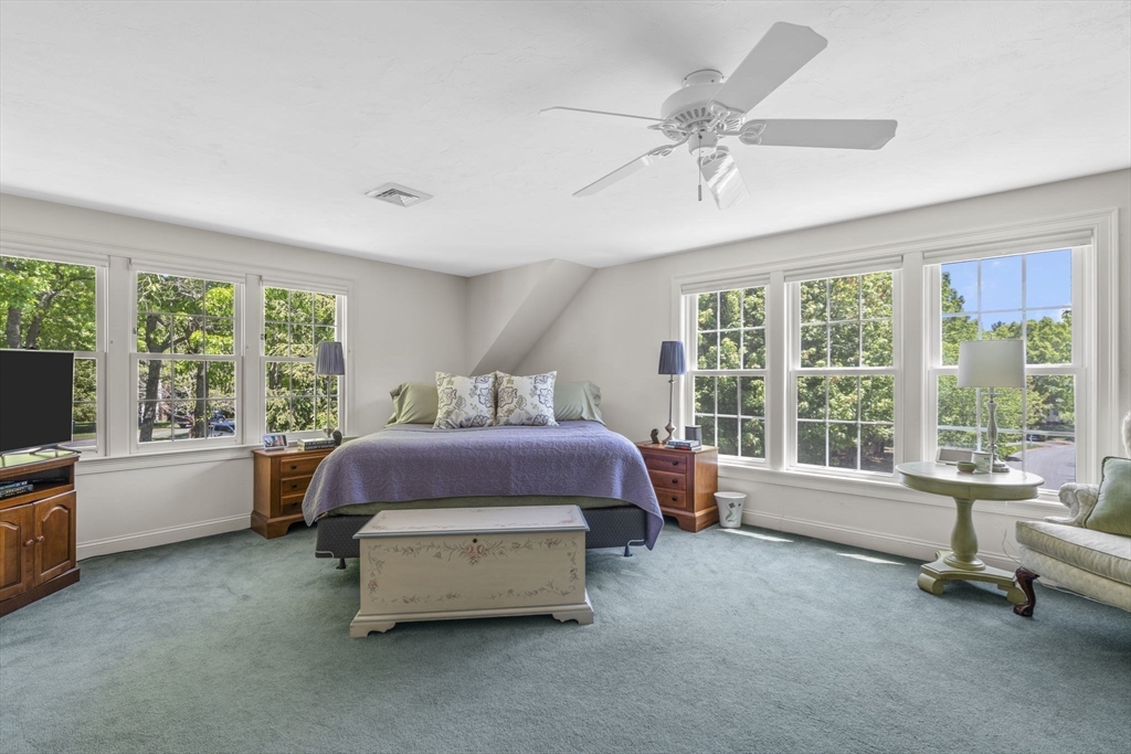 160 Quail Run Marshfield, MA 02050 - Photo 32 of 42