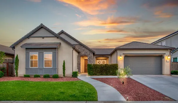 $665,000 | 598 Crescent Lane, Madera, CA 93636