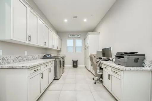 $665,000 | 598 Crescent Lane, Madera, CA 93636