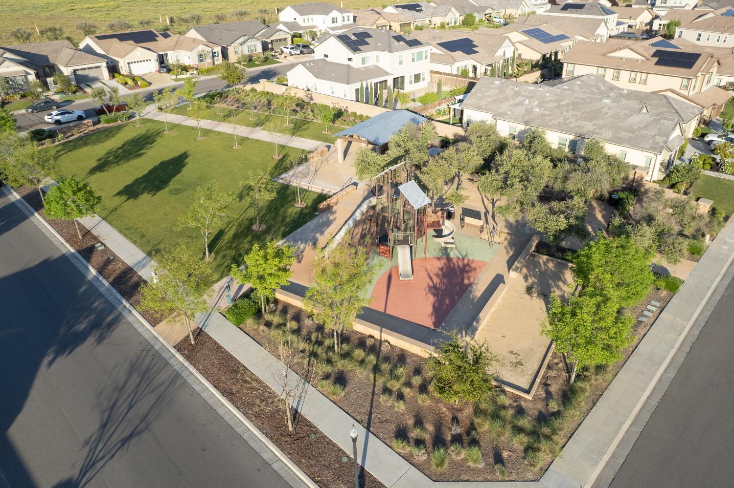598 Crescent Lane Madera, CA 93636 - Photo 70 of 80 a view of swimming pool from a balcony