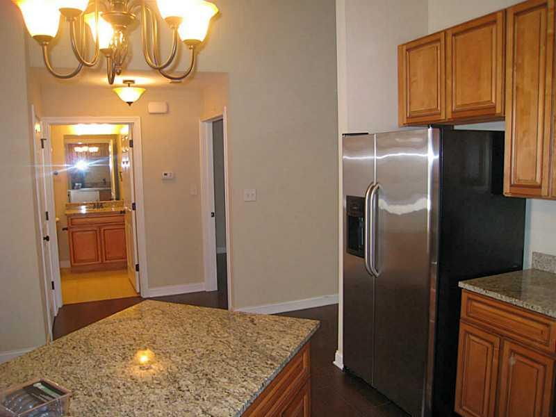 9732 Highpoint Ridge Drive, Unit 100 Fishers, IN 46037 - Photo 9 of 12 Gallery Image 9