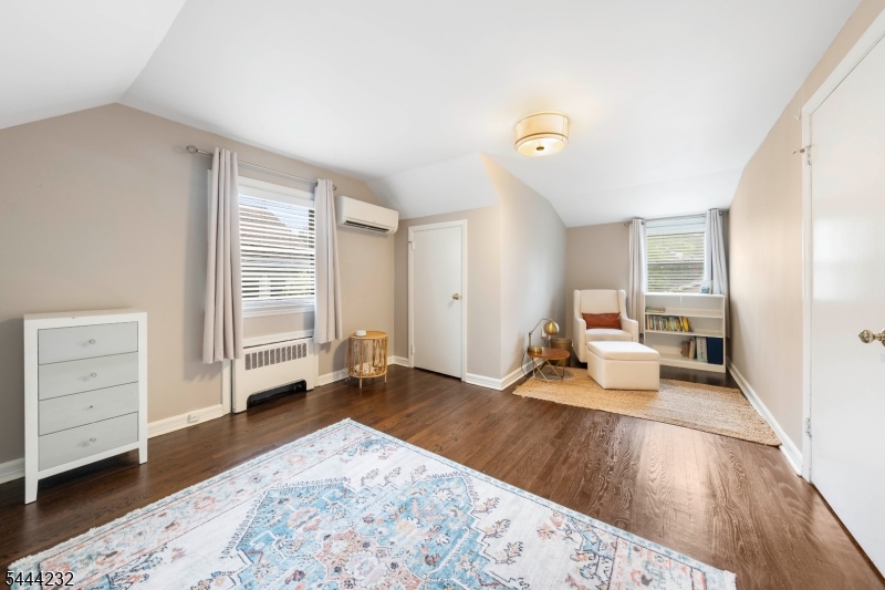 19 Robertson Road West Orange, NJ 07052 - Photo 22 of 39