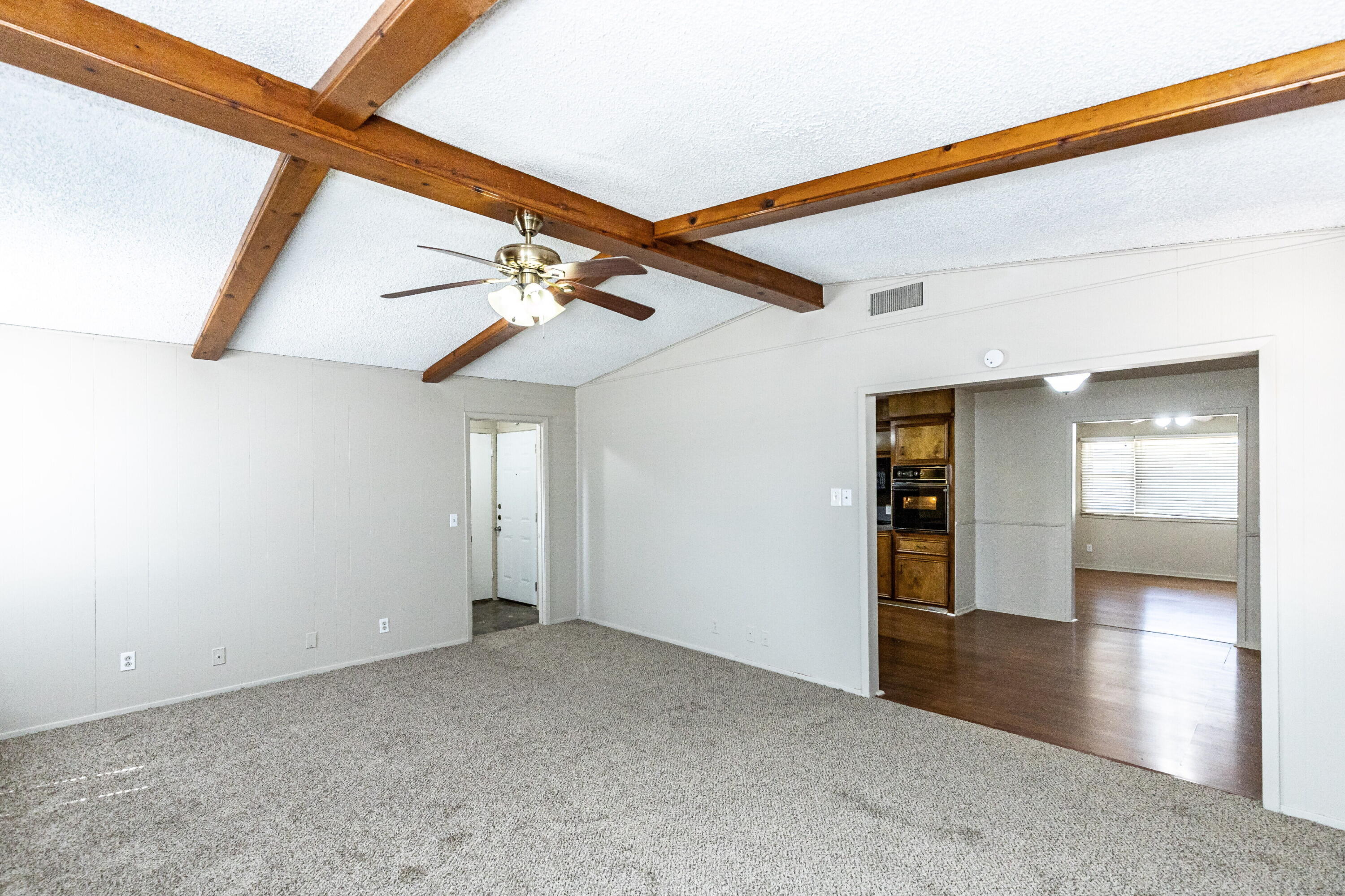 4431 Jarvis Street Lubbock, TX 79416 - Photo 27 of 32 4431 Jarvis-31