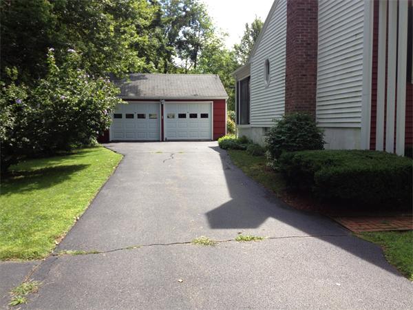 16 Paxton Road Spencer, MA 01562 - Photo 3 of 29 Gallery Image 3