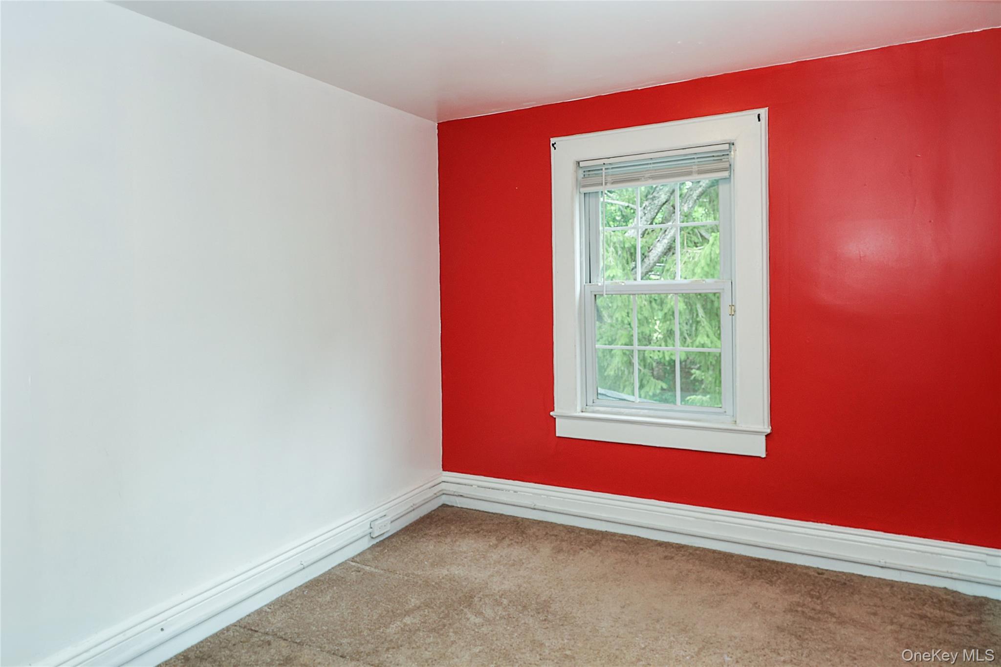 49 Red Ground Road Roslyn Heights, NY 11577 - Photo 25 of 36