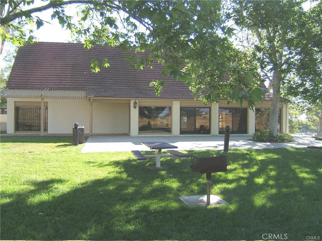 30673 Del Rey Road Temecula, CA 92591 - Photo 41 of 47 Community Clubhouse
