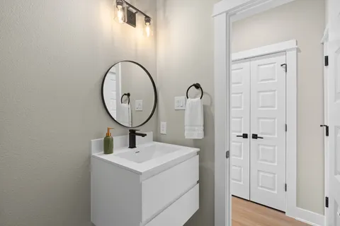 $694,800 | 5925-5927 Wheatley Street, Houston, TX 77091