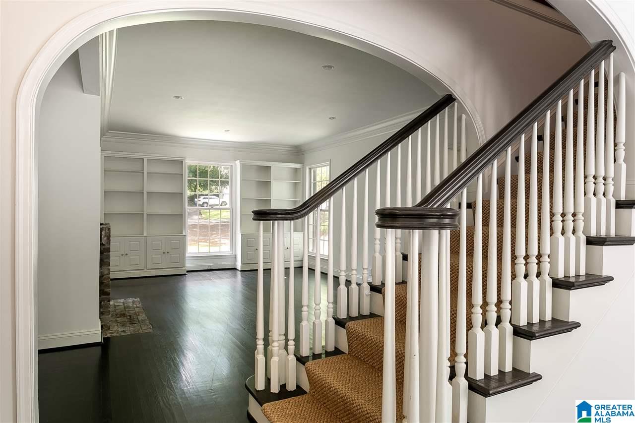 3031 Canterbury Road Birmingham, AL 35223 - Photo 6 of 40