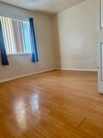 $167,000 | 1942 Tall Oaks Drive, Unit 3B, Aurora, IL 60505