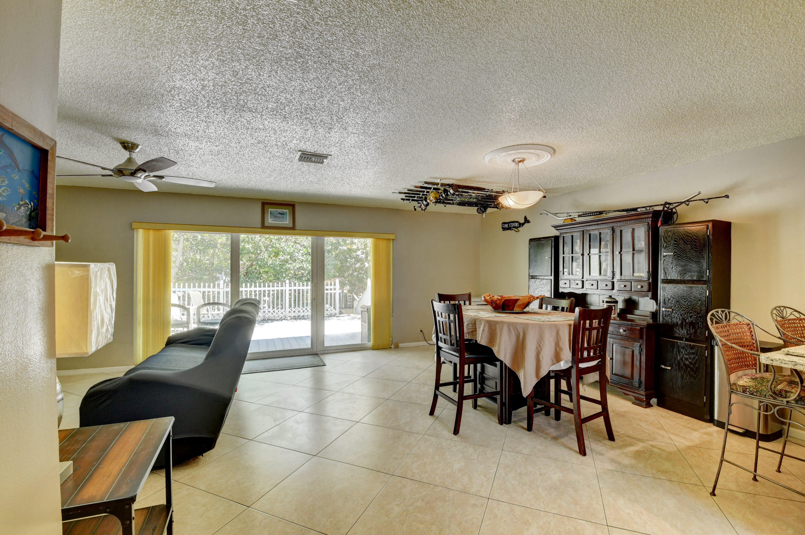 646 Mariners Way Boynton Beach, FL 33435 - Photo 18 of 49 Family Dining Room